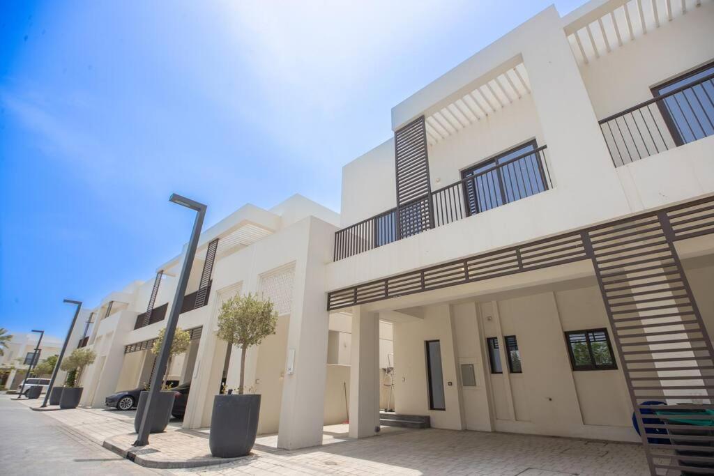 Luxury 3 Bdr Villa By The Sea 54 フジャイラ エクステリア 写真