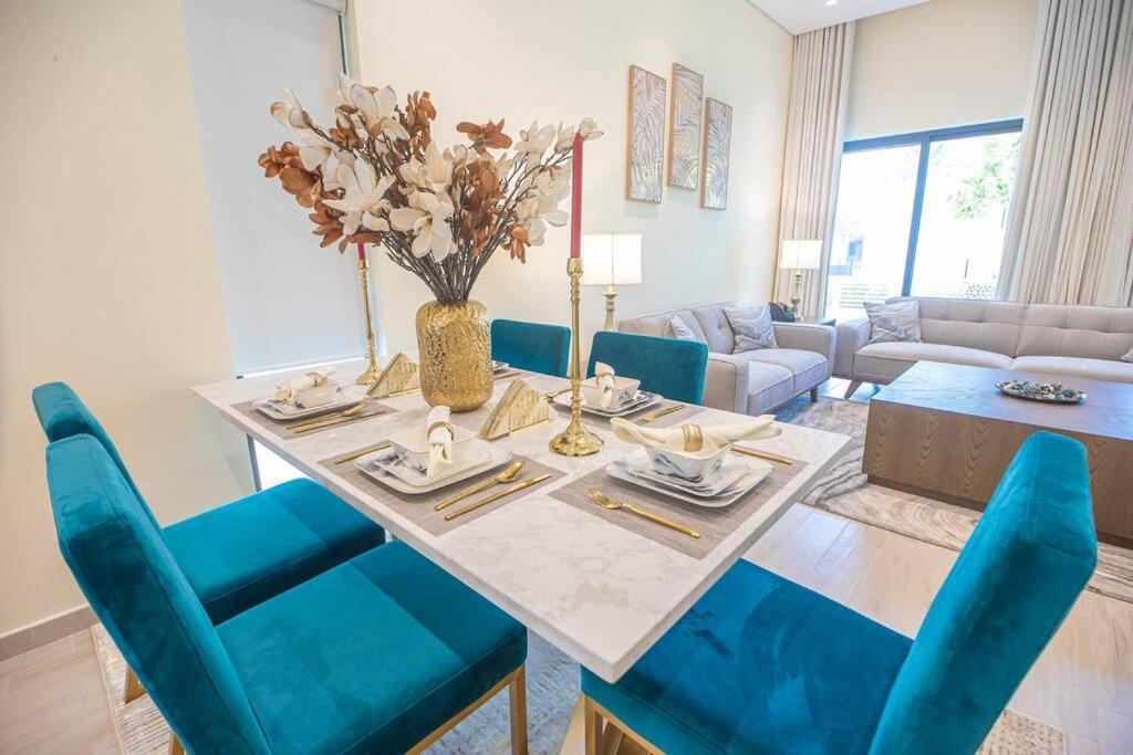 Luxury 3 Bdr Villa By The Sea 54 フジャイラ エクステリア 写真