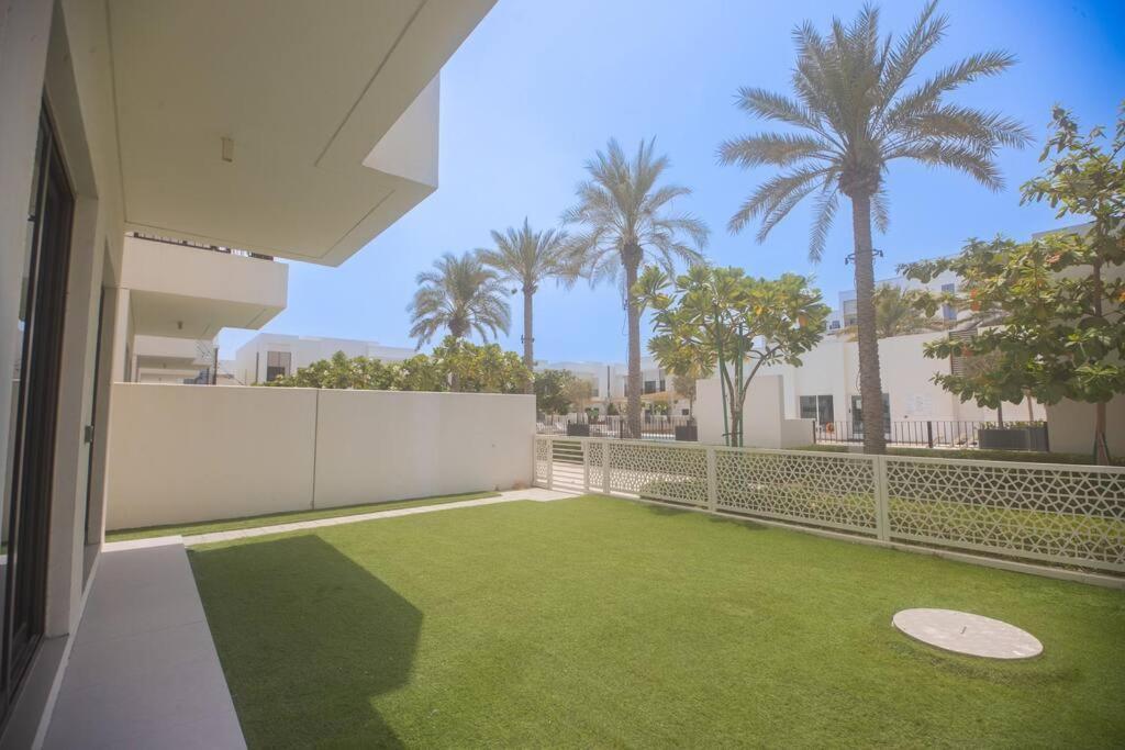 Luxury 3 Bdr Villa By The Sea 54 フジャイラ エクステリア 写真